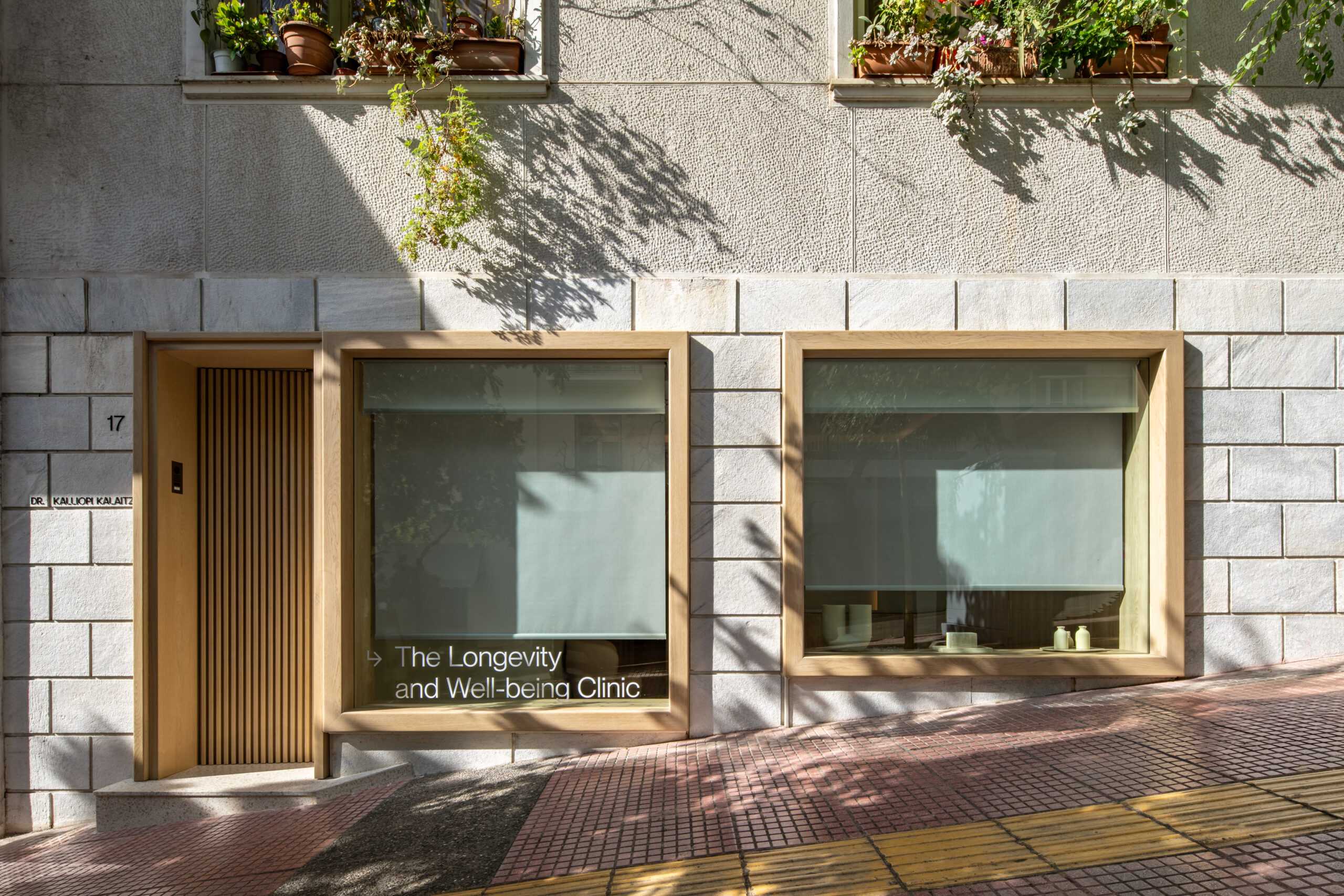 PLOUTARCHOU LONGEVITY & WELLBEING CLINIC