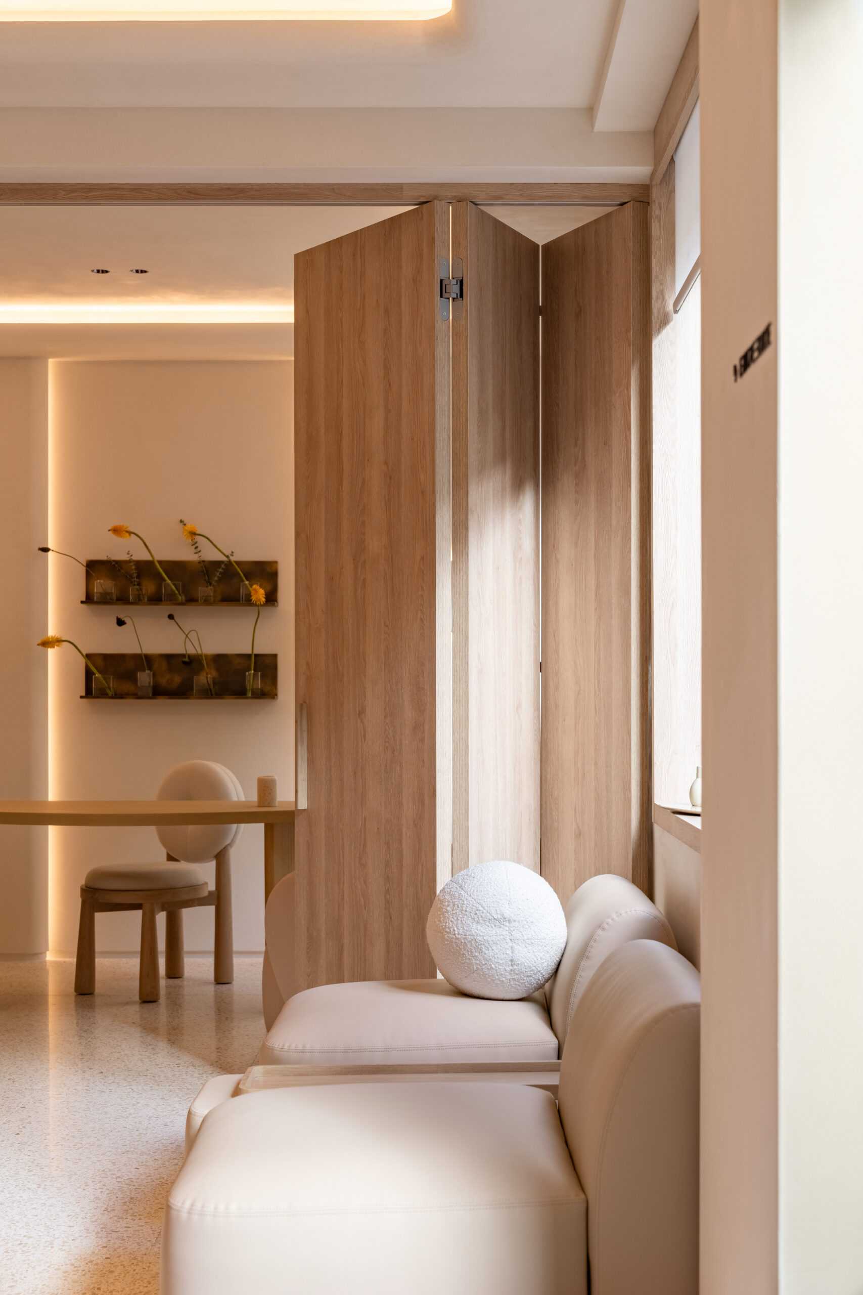 PLOUTARCHOU LONGEVITY & WELLBEING CLINIC